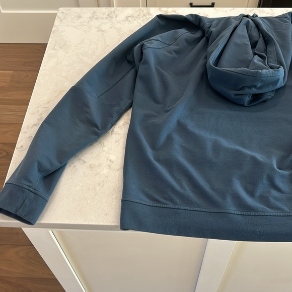 Lululemon Hoodie/Sweatshirt - Picture 8 of 8
